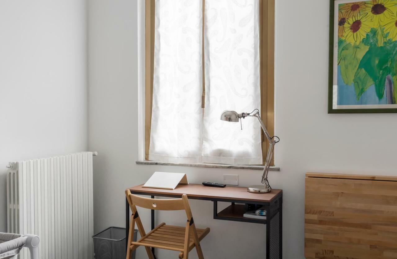 Comfortable Family Group Apartment Via Paruta Milano Esterno foto