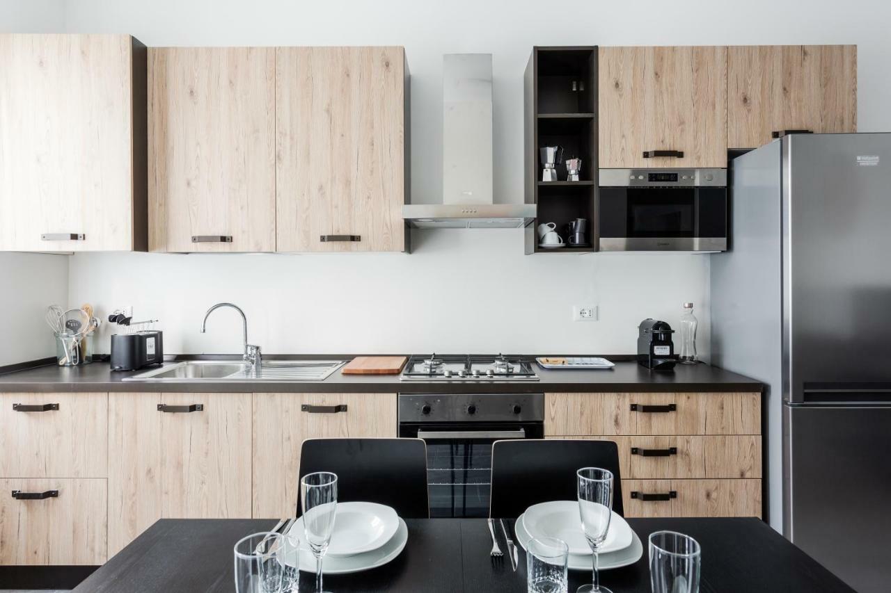 Comfortable Family Group Apartment Via Paruta Milano Esterno foto