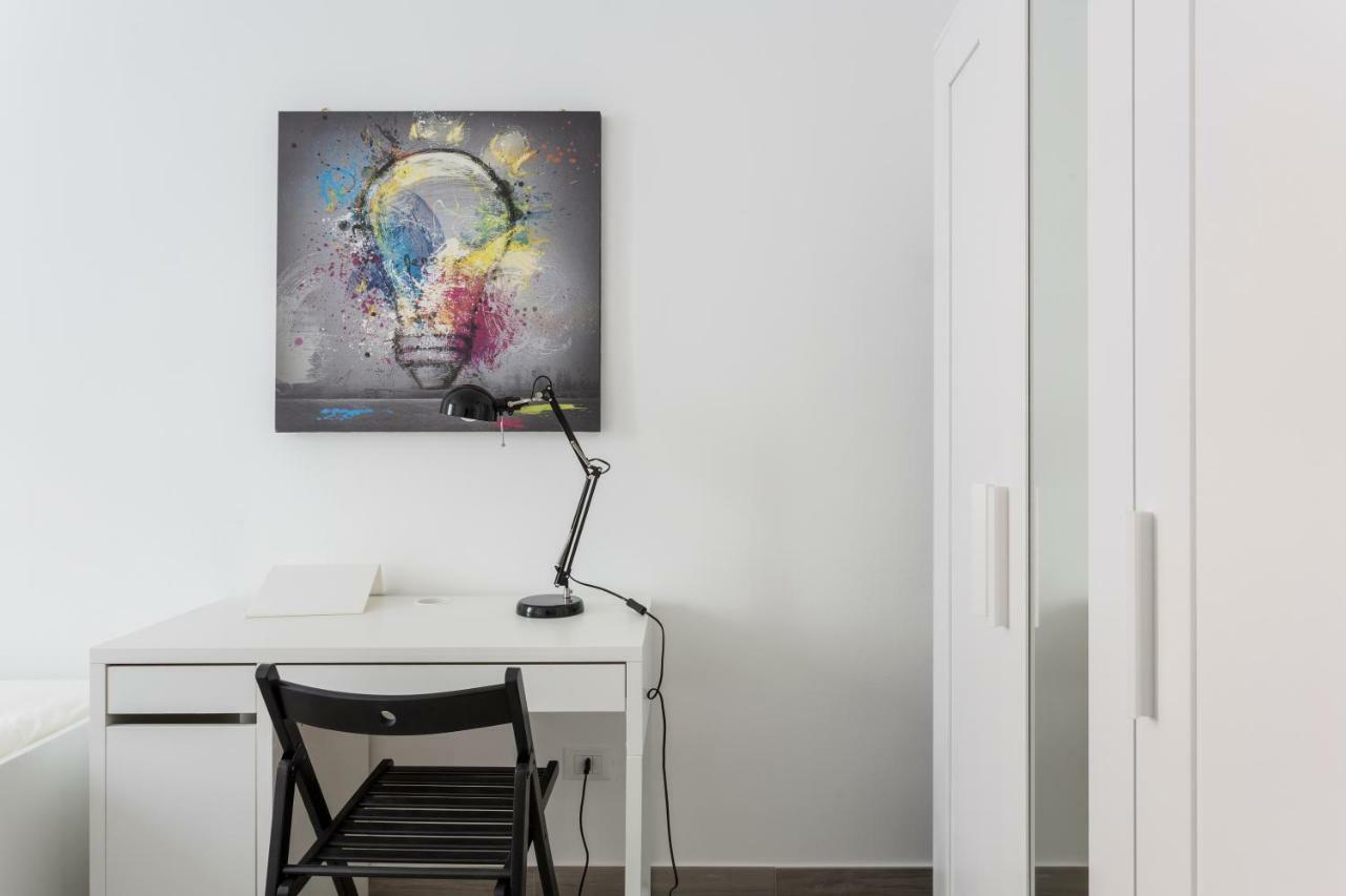 Comfortable Family Group Apartment Via Paruta Milano Esterno foto