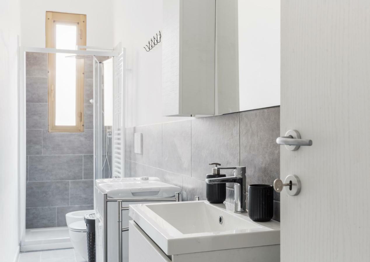 Comfortable Family Group Apartment Via Paruta Milano Esterno foto